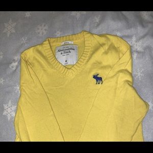 Men Abercrombie and Fitch sweater